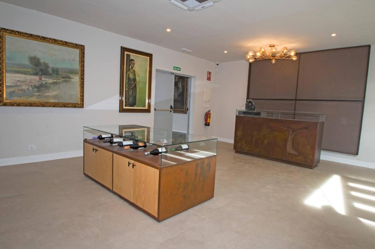 Hotel Tierras De Cebreros Dış mekan fotoğraf