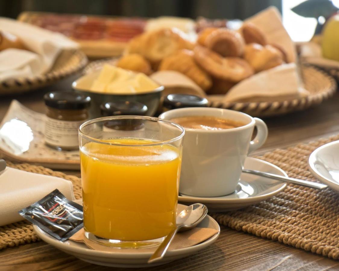Hotel Tierras De Cebreros Dış mekan fotoğraf