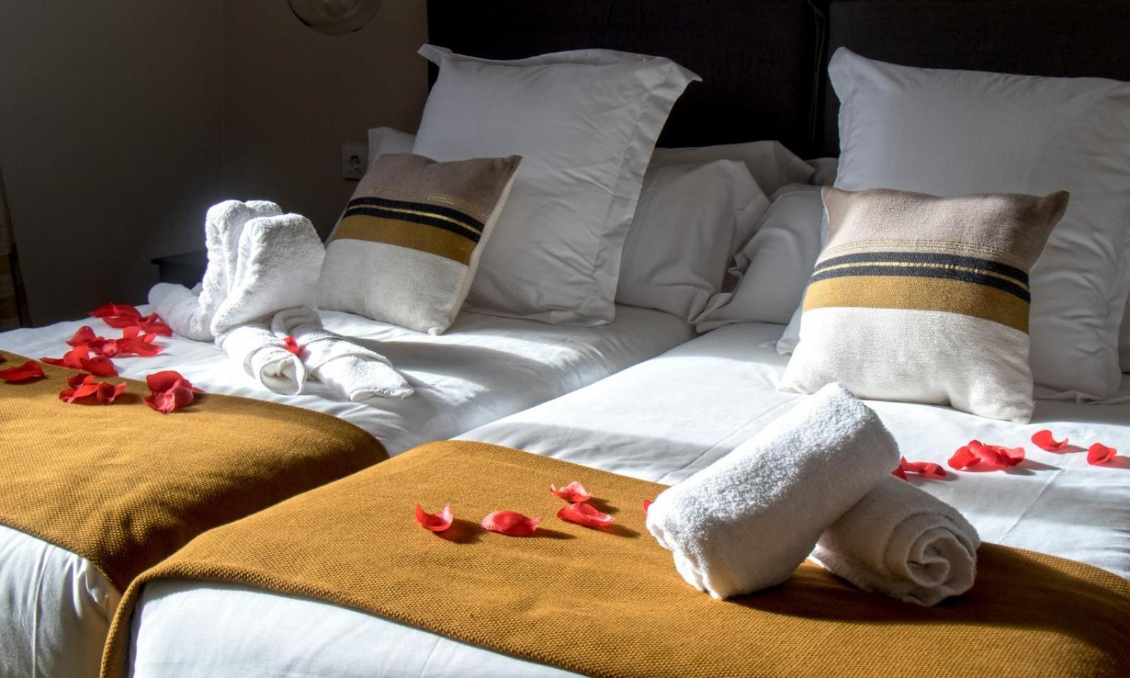 Hotel Tierras De Cebreros Dış mekan fotoğraf